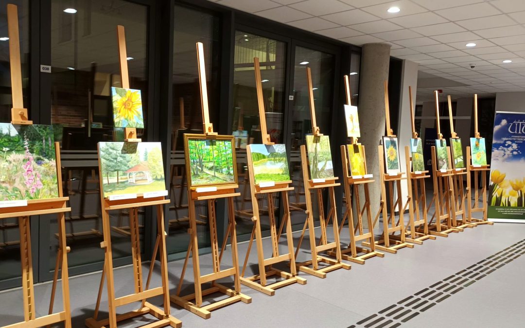 Za nami wernisaż wystawy poplenerowej sekcji malarskiej naszego UTW