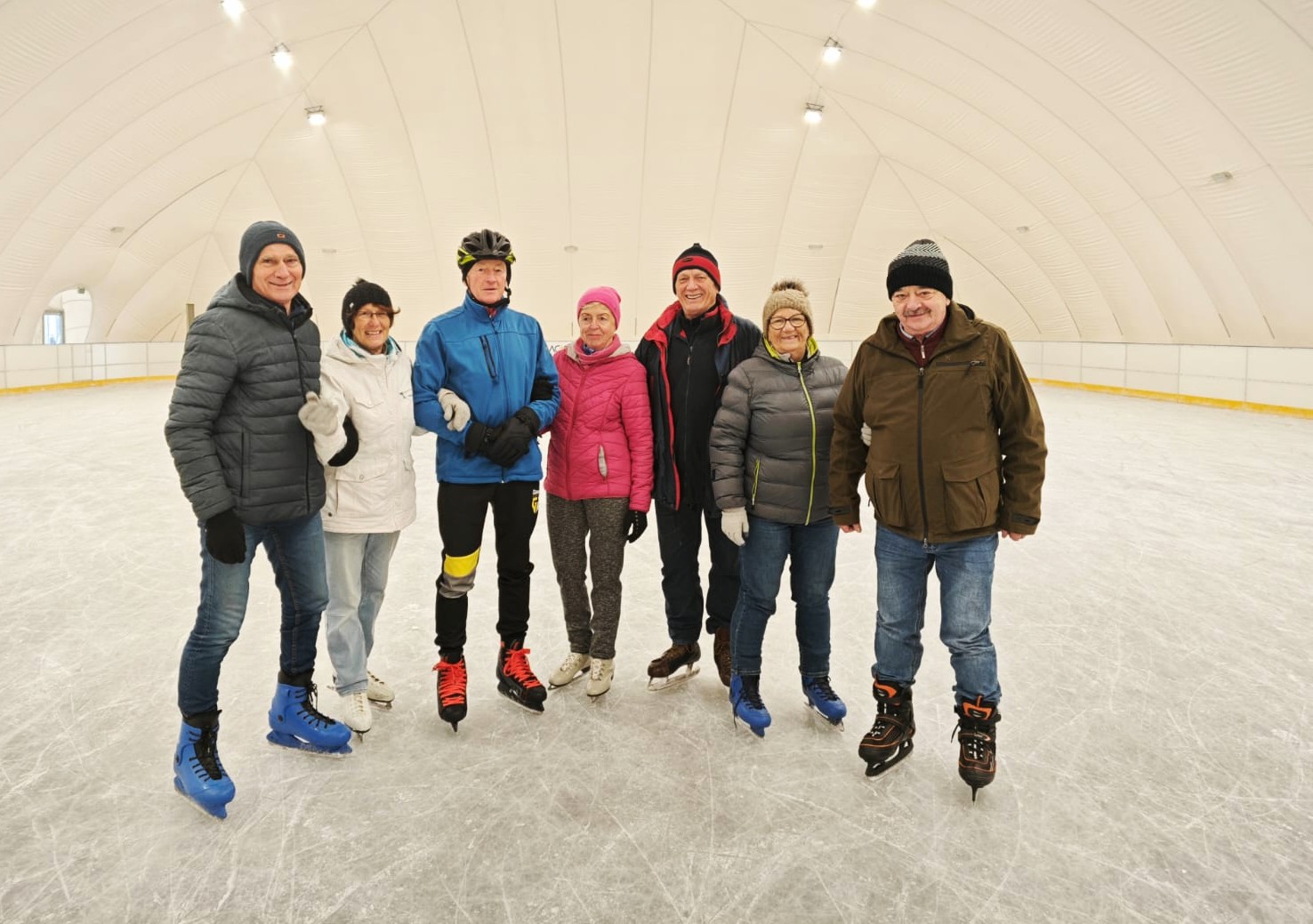 Sekcja rowerowa – Rowerzyści na lodowisku