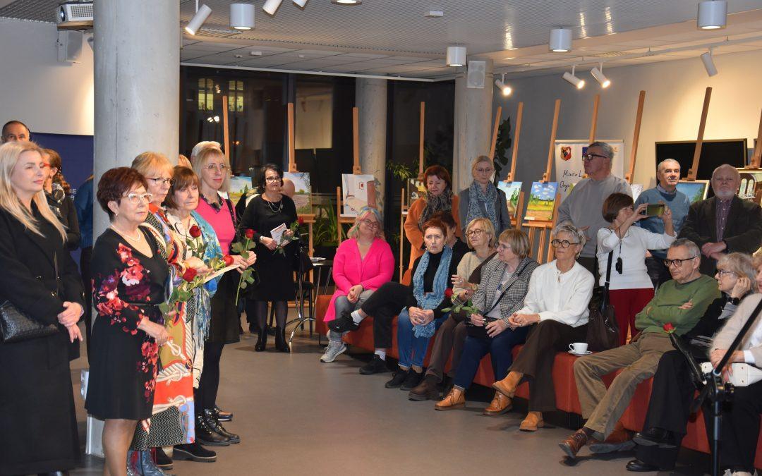 Kolejny wernisaż poplenerowy sekcji malarskiej