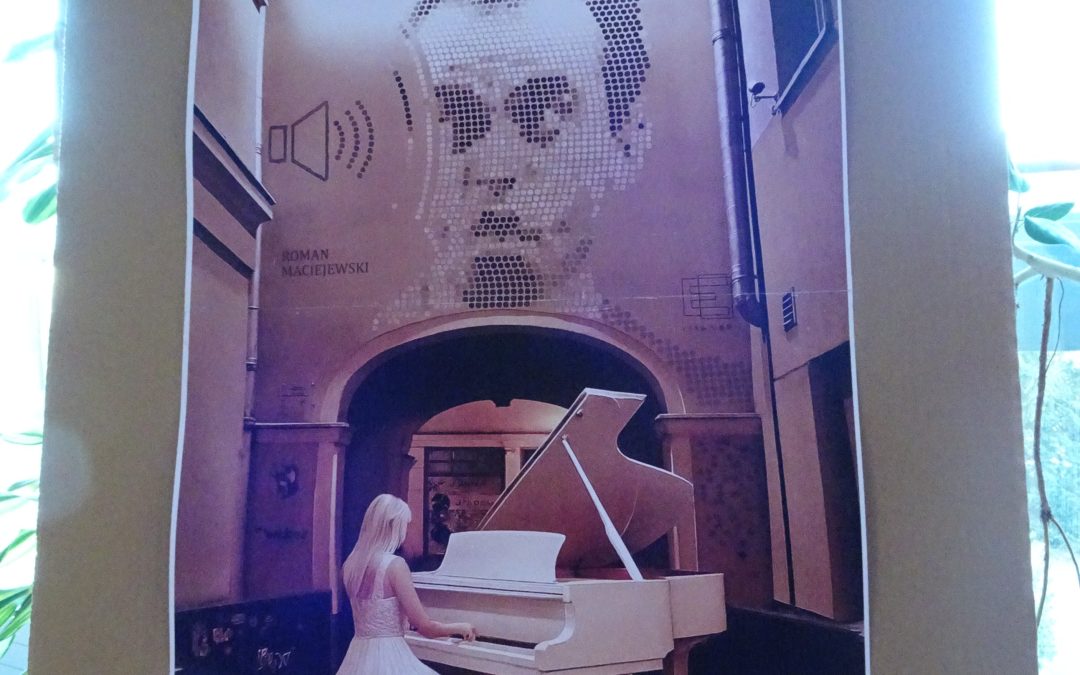 Wystawa sekcji foto podsumowaniem Roku Romana Maciejewskiego