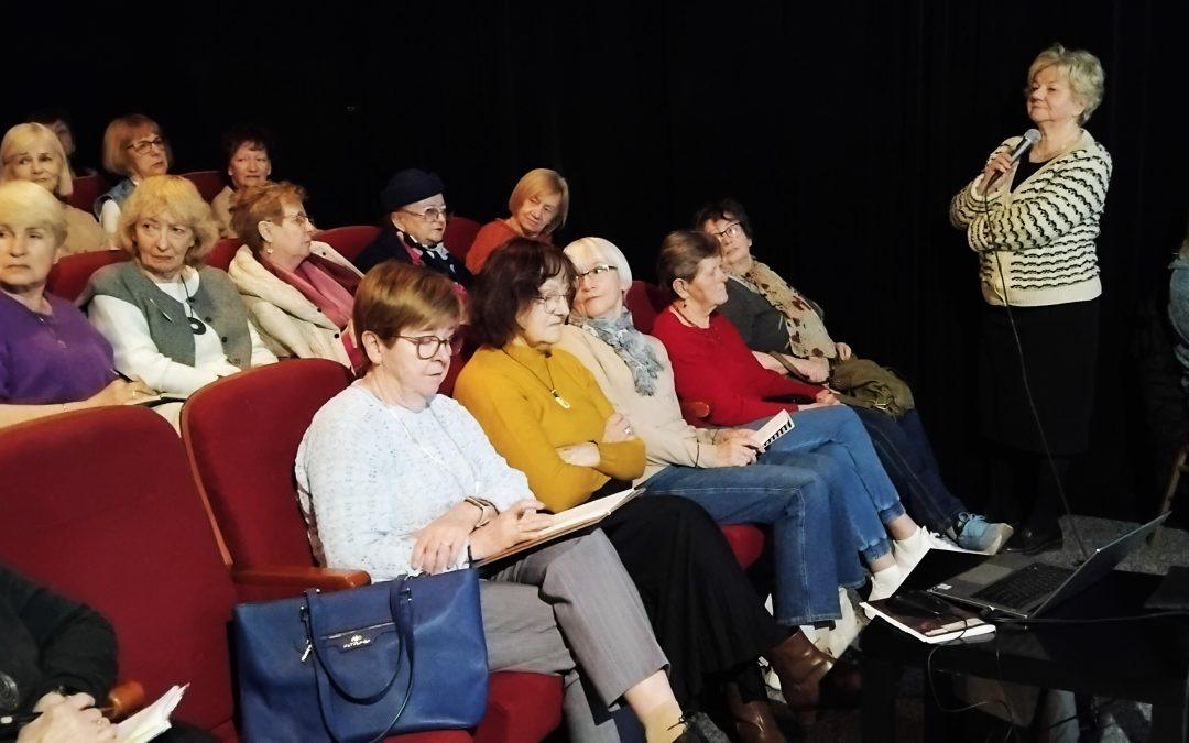 Cyfrowa rewolucja pod palmami i mroźny Korbielów  w Klubie podróżnika