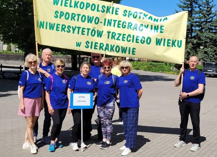 W Sierakowie zdobyliśmy medale – rzucaliśmy beretem i biegaliśmy z piłką