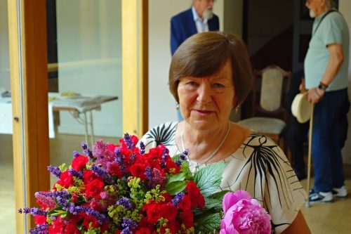 Autorka wystawy - Helena Sierpowska - UTW w Lesznie