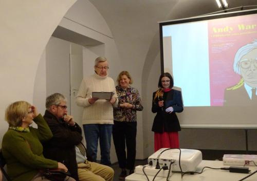  powitanie gospodarzy i słuchaczy.