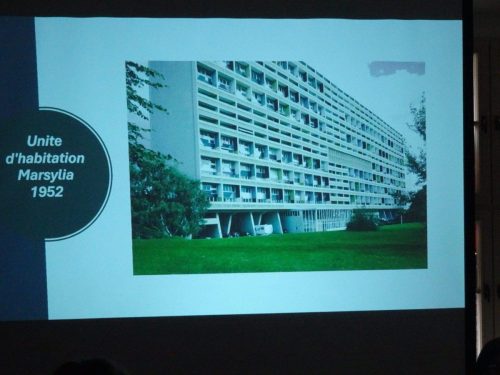 Blok - osiedla w Marsylii.