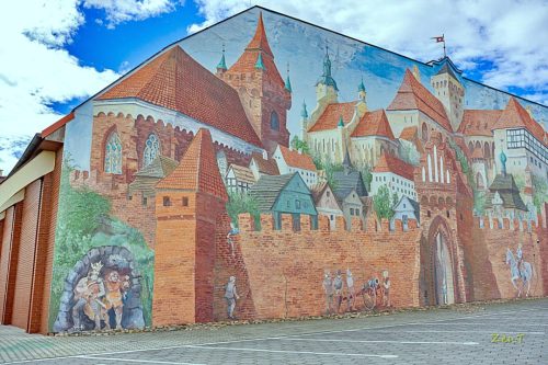 Mural w Pyzdrach opowiada historię miasta