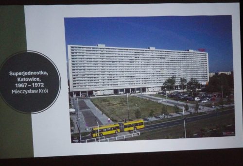 Również w tym stylu jednostka w Katowicach.