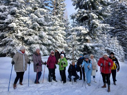 Przedpołudniowy spacer żółtym szlakiem