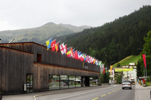 Centrum Kongresowe w Davos