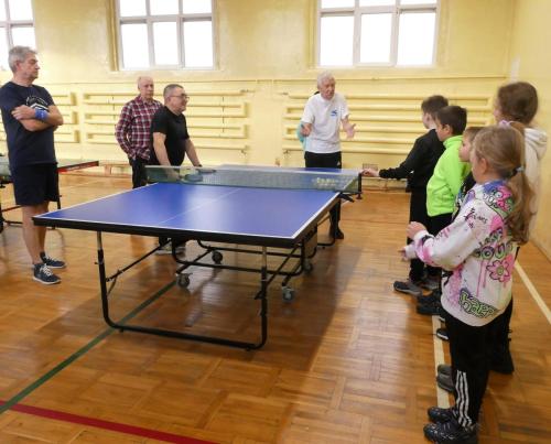 Tadeusz prowadzi instruktaż