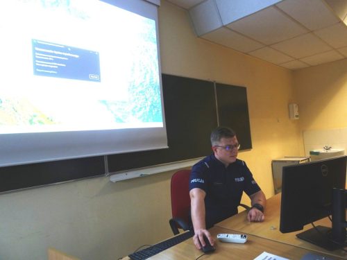 wykładowca sierż. Ernest Karaś