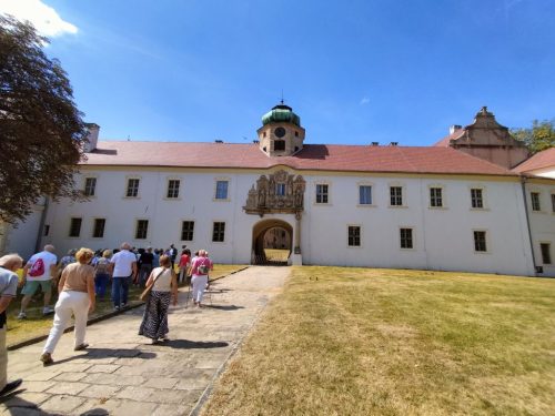 Głogówek -idziemy do zamku