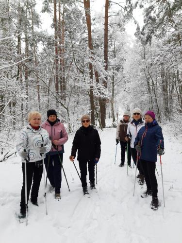 Grupa WKU na zimowym spacerze 