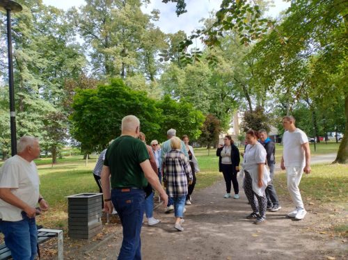 Przygotowanie do rozgrywek, podział na drużyny