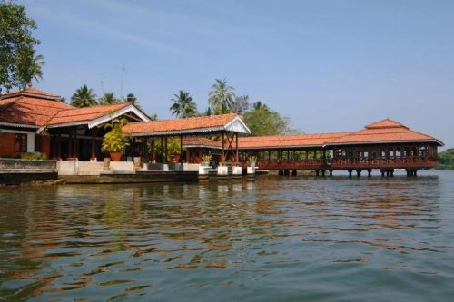 3 hotel Club Bentota