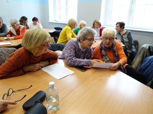 W ramach wykładu były ćwiczenia dla słuchaczy