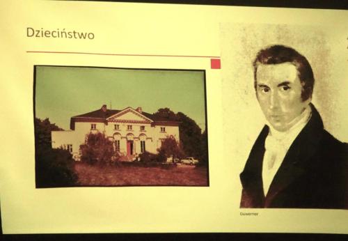 4 dom dzieciństwa Marii i jej nauczyciel Mikołaj Chopin{ojciec Fryderyka}