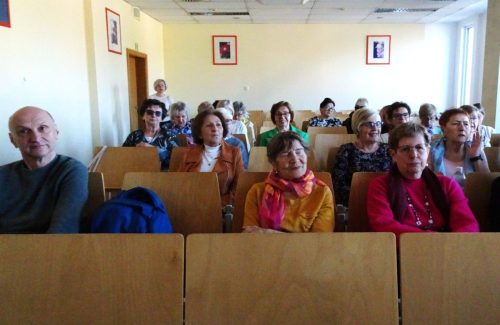 licznie przybyli uczestnicy wykładu