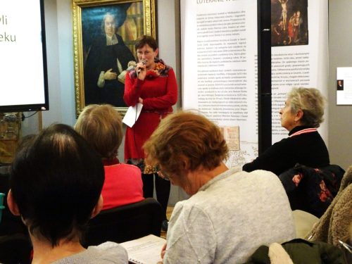 Pani Małgorzata Gniazdowska zaczęła opowieść o modzie II połowy XIX w.