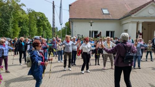 Rozgrzewkę prowadziła Krysia Ratajczak