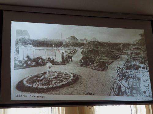 7 Pocztówka - Zwierzyniec w okresie międzywojennym.