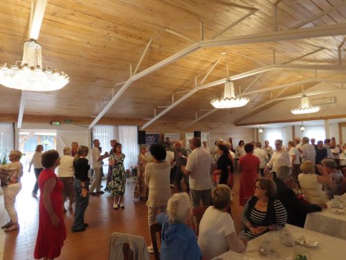 7. tańce też były