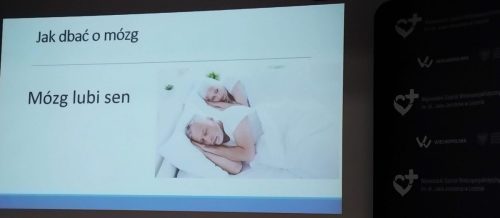 8 Po miłym spacerze będzie dobry sen i znów dbamy o mózg