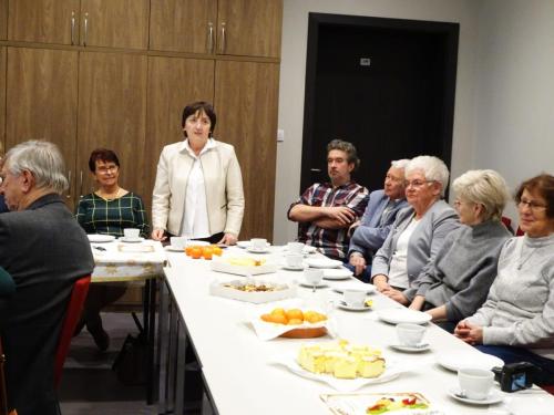 gratulacje od wicedyrektor biblioteki