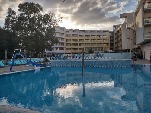 Basen przy naszym hotelu