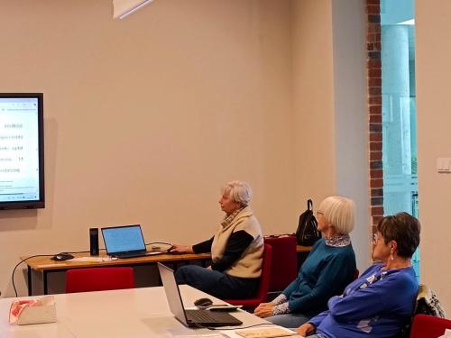 jakie ulgi przysługują seniorom