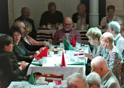 Świąteczne opowieści przy stole