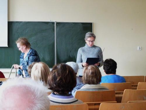 Powitanie słuchaczy