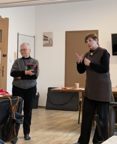 Prowadzące zajęcia Janina Mazur i Zofia Kaczmarek