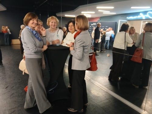 Rozmowy w czasie antraktu