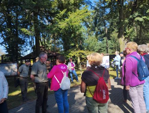 Rozmowy z leśnikami przed wyruszeniem na trasy
