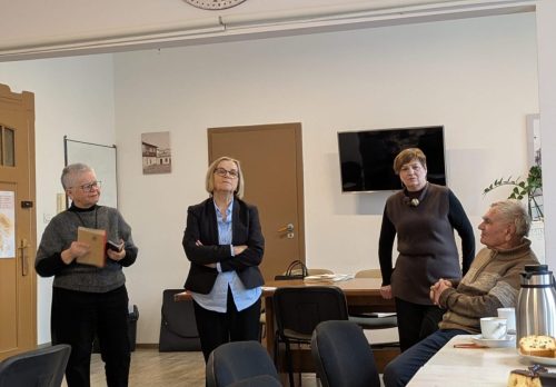 Słuchacze aktywnie uczestniczą w zajęciach