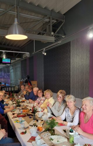 Wspólne biesiadowanie