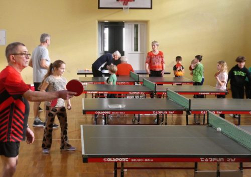 pierwsze próby pod czujnym okiem seniorów (2)