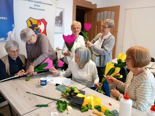 Przy pracy Hanna Kuberkiewicz, Barbara Łaszczyńska, Teresa Skrzypczak