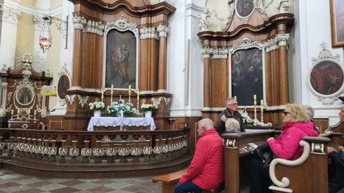 w kościele przyklasztornym