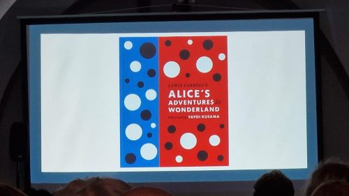 „Alicja w Krainie Czarów” z ilustracjami Yayoi Kusamy