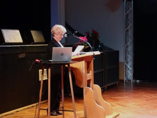 Prezes, Maria Zielony otwiera uroczystość inauguracyjną