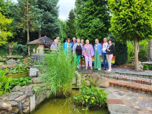 Nasza grupa z Erasmusa 2024   na spotkaniu z lektorem j. angielskiego 