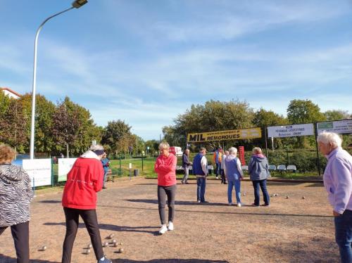 Towarzyskie rozrywki w boule